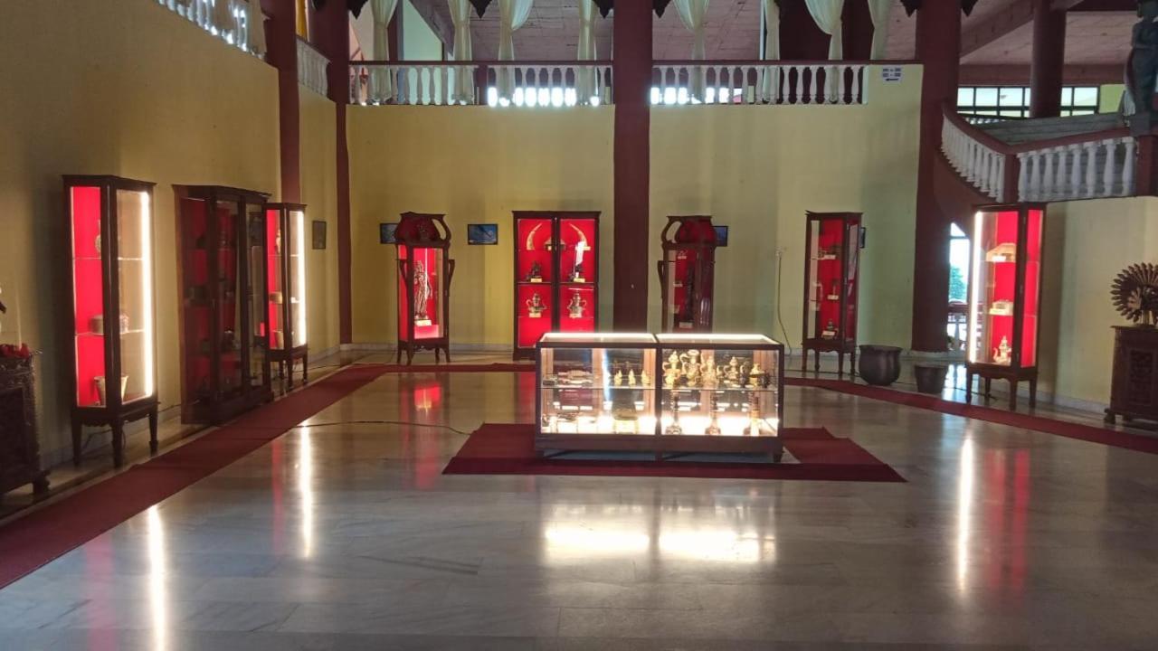 Shiv Sagar Palace,Ganpatipule Exterior photo